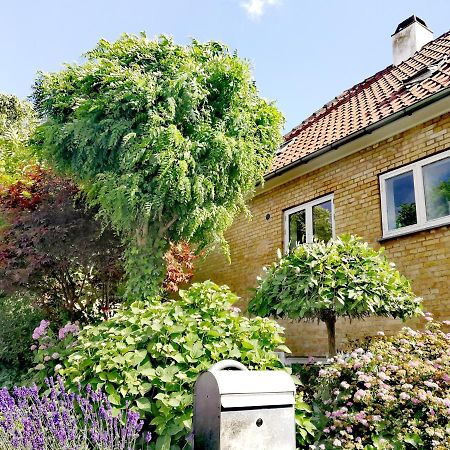 גנטופטה Room In A Danish Cottage With Garden View, 10 Min To Cph מראה חיצוני תמונה