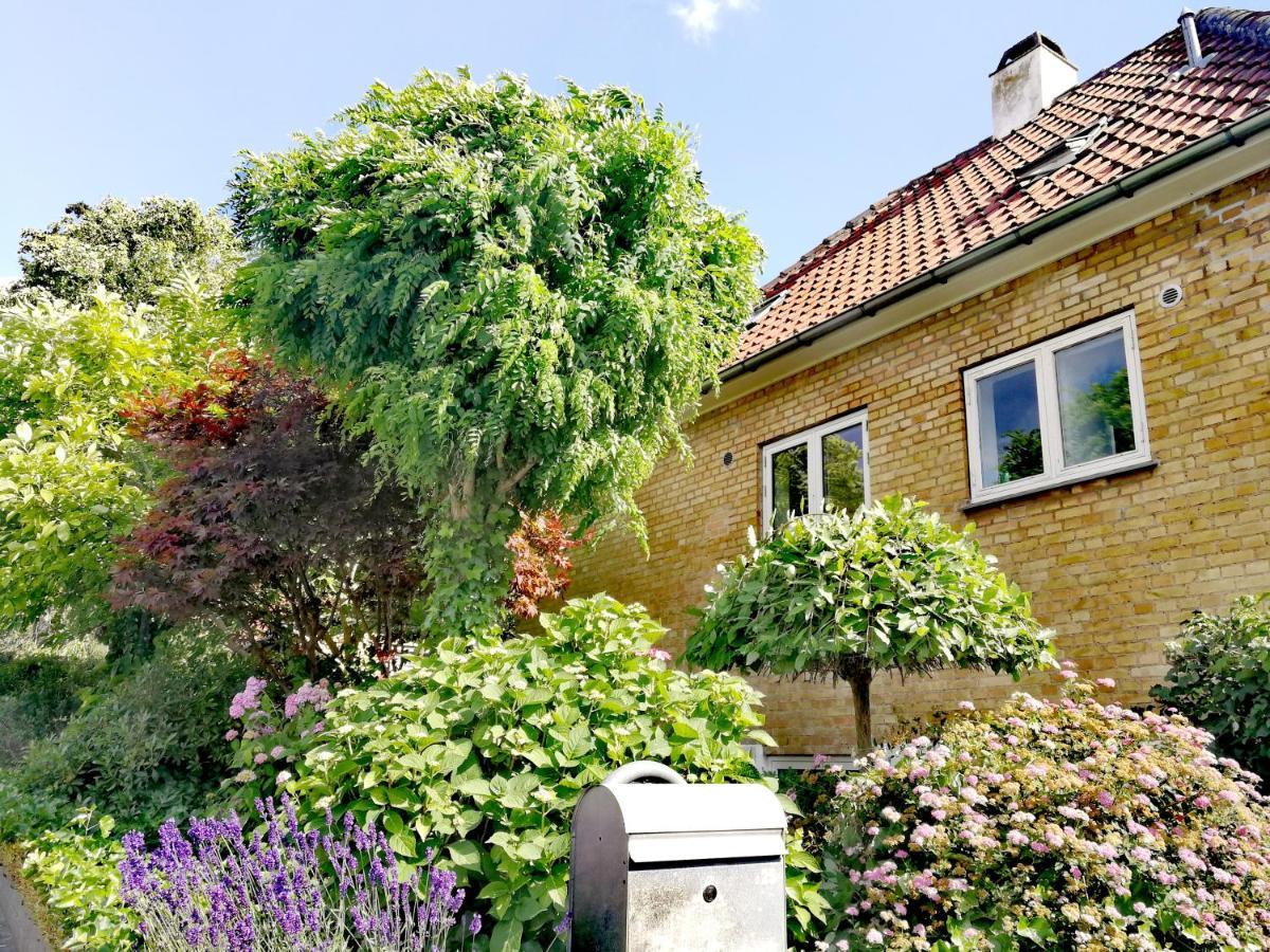 גנטופטה Room In A Danish Cottage With Garden View, 10 Min To Cph מראה חיצוני תמונה